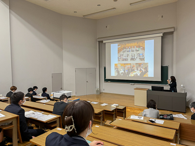 就職指導を聞く参加者達