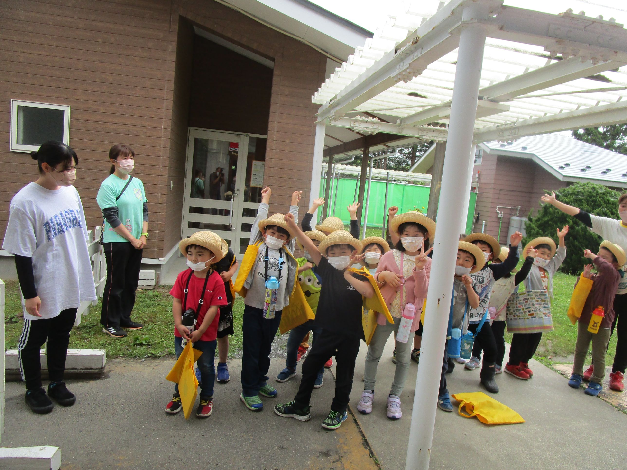 幼稚園前