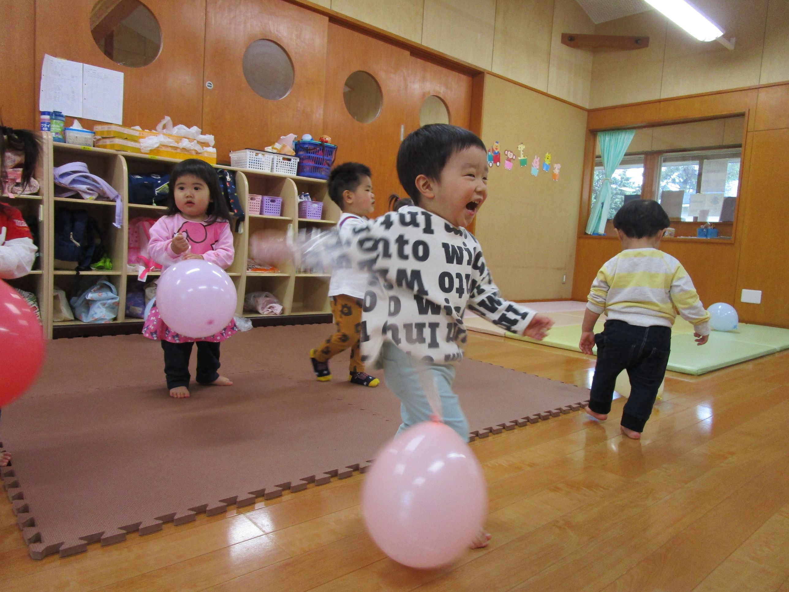 風船遊び