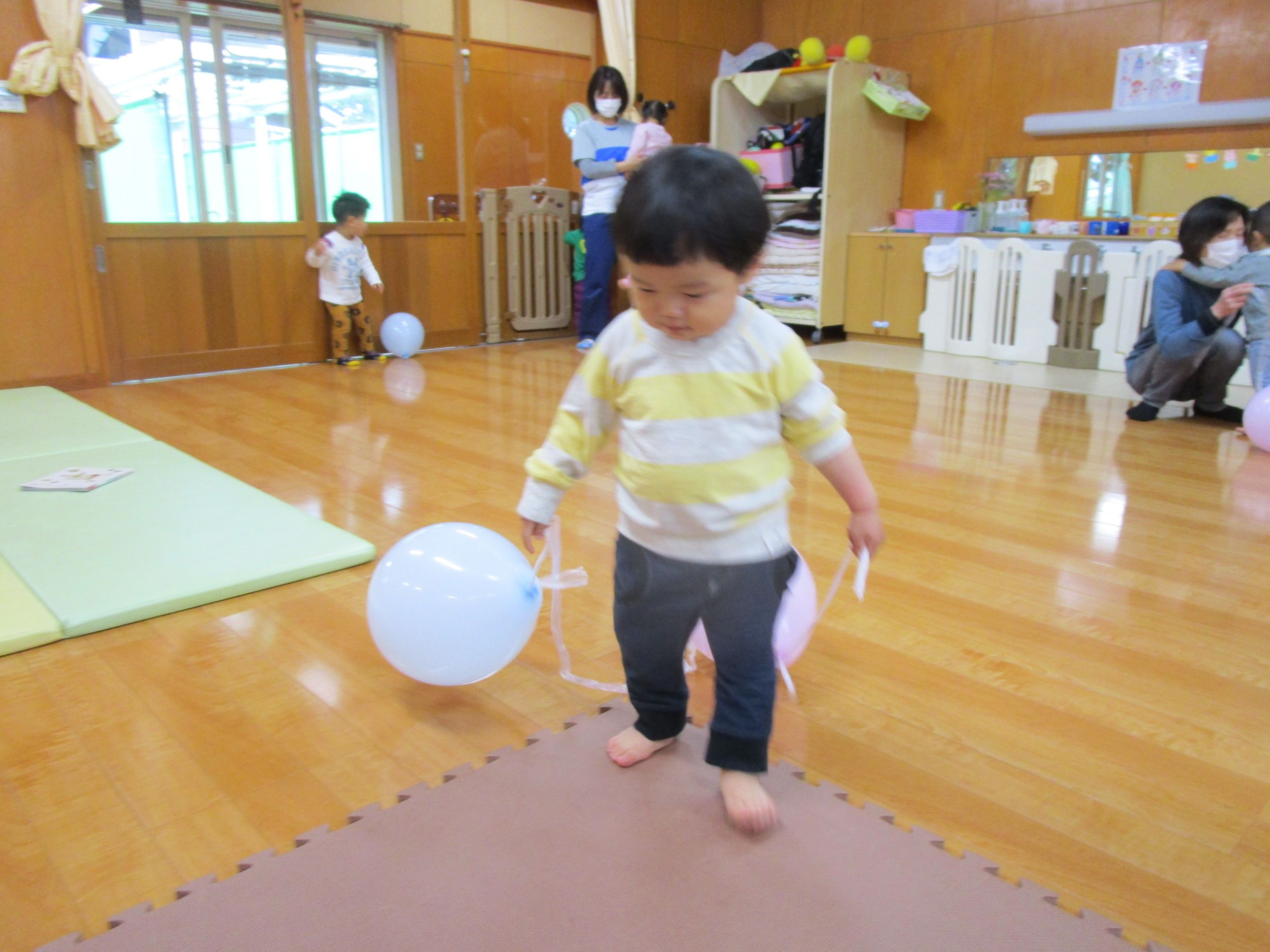風船遊び